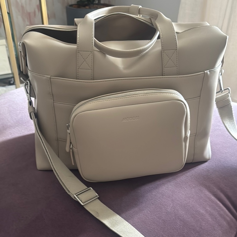 Ivory vegan Leather Women’s Travel Bag